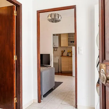 Fantastic And Cozy In Lisbona